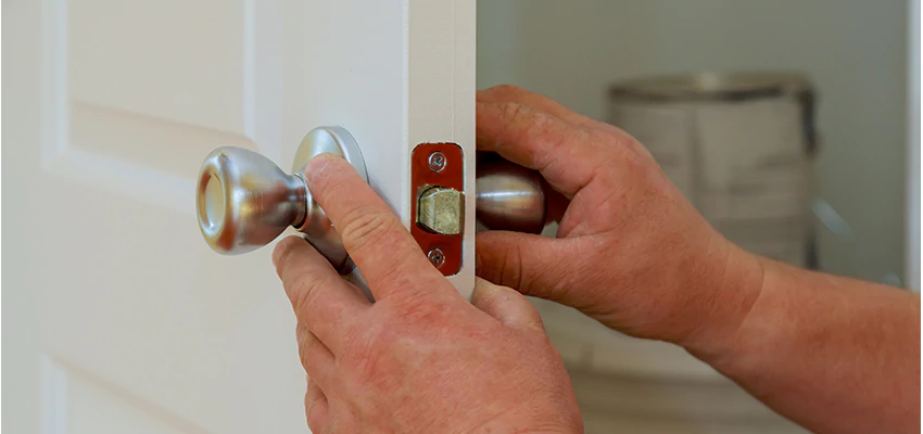 AAA Locksmiths For lock Replacement in Cupertino, California